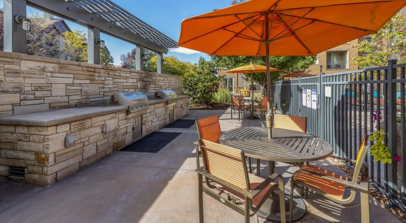 poolside grills and eating area